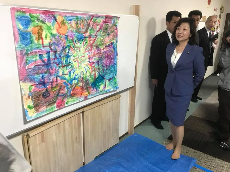 野田聖子大臣と描いた作品！