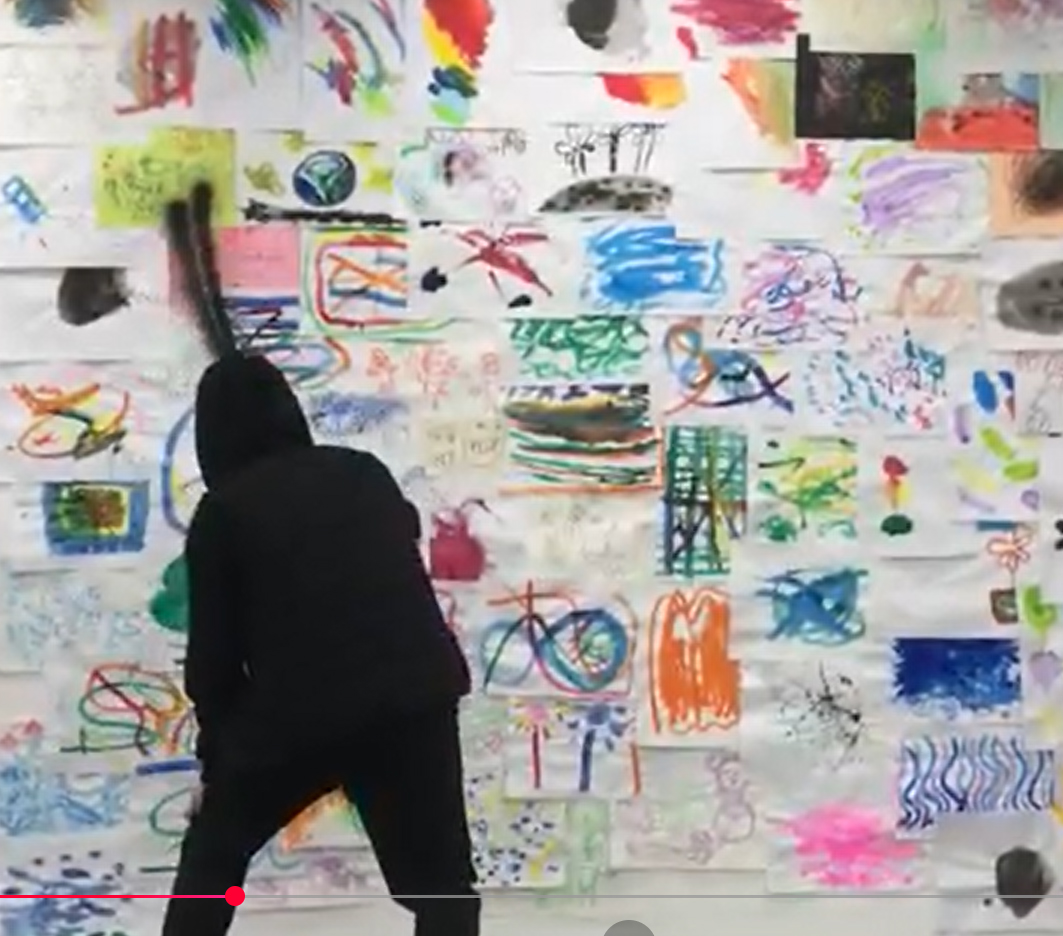 誰だぁ〜〜〜っ！！